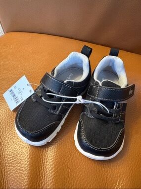NWT See Kai Run Black Athletic Sneakers with Hook-and-Loop Strap Toddler